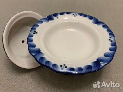 Новая икорница Гжель с крышкой