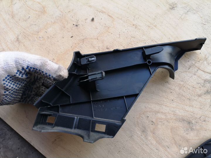 Обшивка стойки задняя для Toyota Corolla E15 06-13