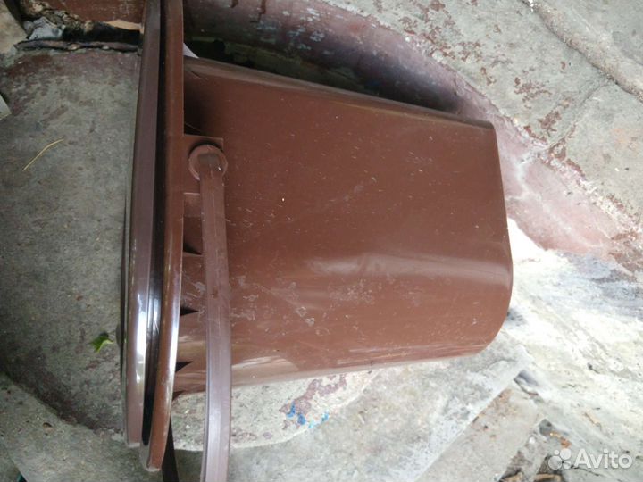 Ведро туалет