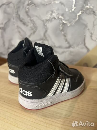 Кроссовки детские adidas 21 размер