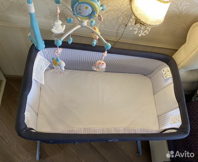Кроватка приставная Chicco Next2Me Air