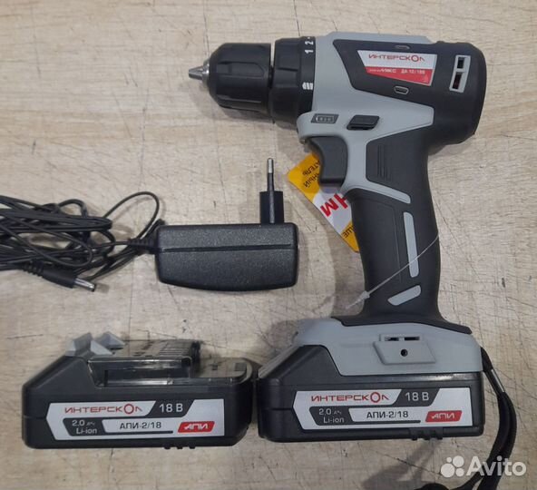 Шуруповерт Интерскол минимакс да-10/18в