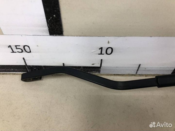 Поводок стеклоочистителя передний левый Chevrolet