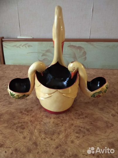 Лебедь ручная роспись (сувениры)