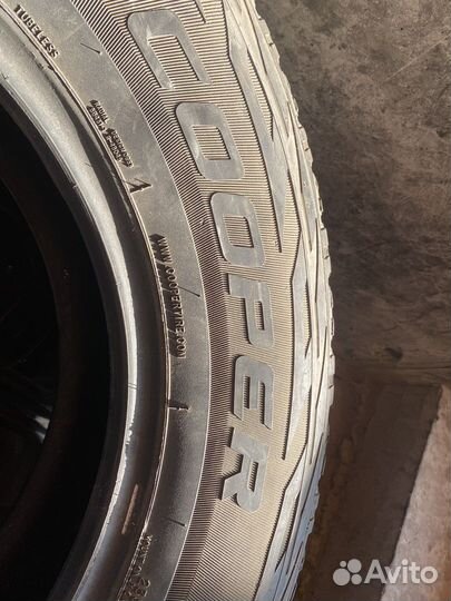 Cooper Discoverer A/T3 235/70 R17