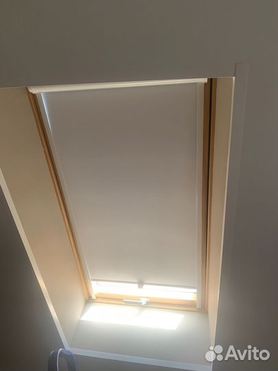 Жалюзи на мансардные окна