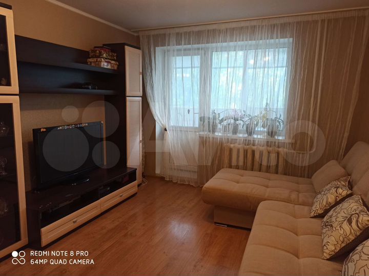 2-к. квартира, 50 м², 2/10 эт.