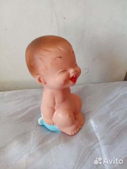 Игрушка резиновая