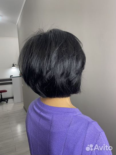 Модель на стрижку бесплатно, каре, каскад