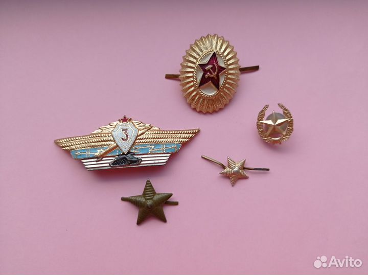 Значки, звезды, кокарды СССР