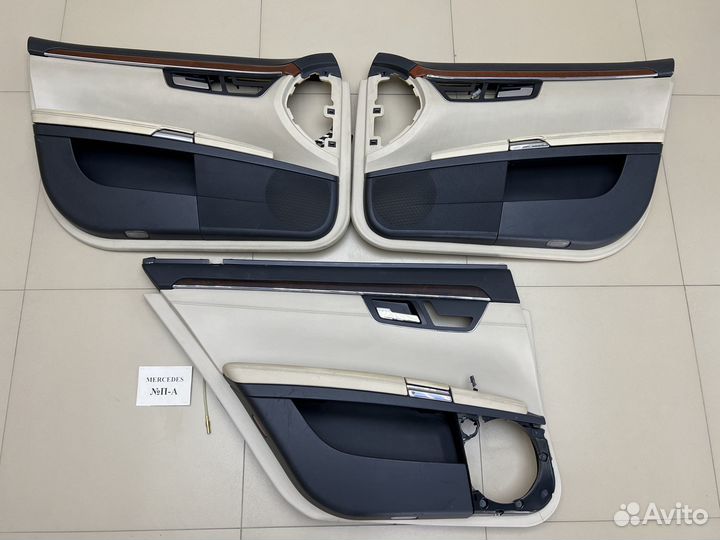 Обшивки дверей бежевые Mercedes W221 Long