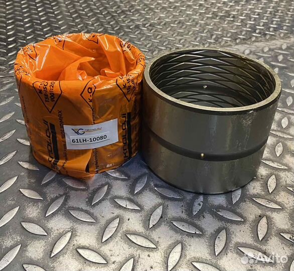 Втулка 61LH-10080