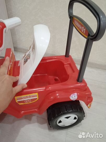 Машинка-каталка