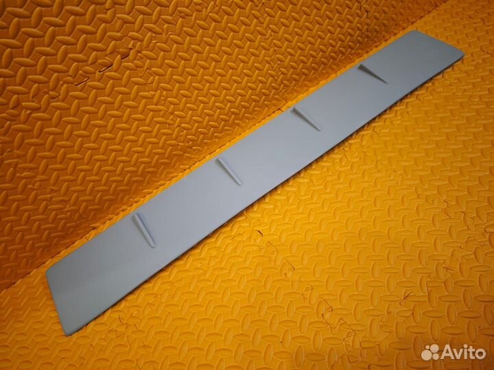 Спойлер на заднее стекло Toyota Prius 30, 2009-201