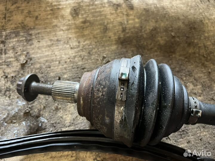 Привод перед левый passat б7-сс-б6