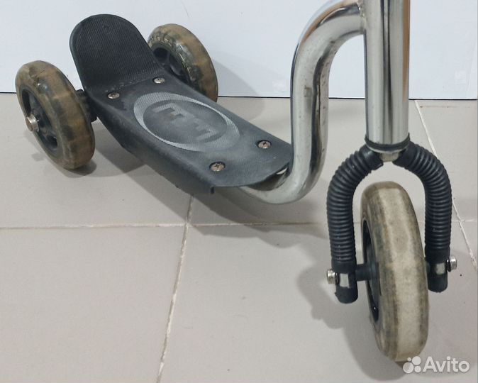 Самокат трёхколёсный детский