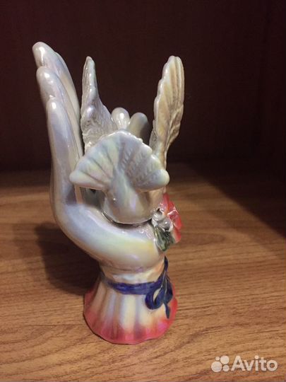 Статуэтка Голубь