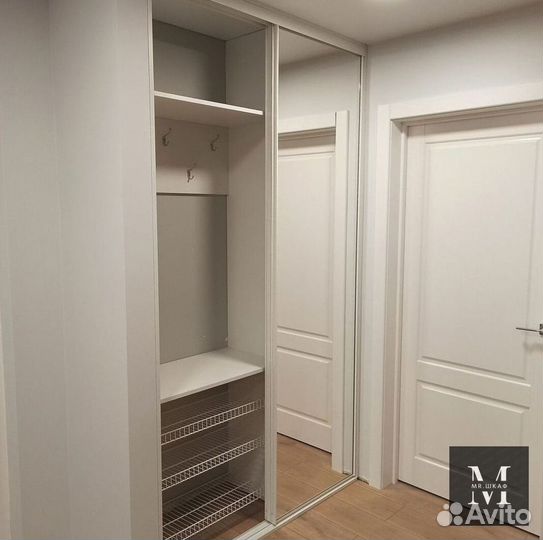 Функциональный шкаф купе