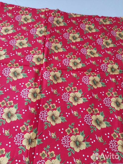 Отрез ткани ситец