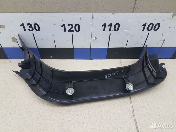 Обшивка двери багажника 4007 2008-2013