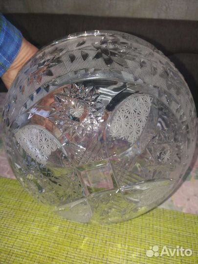 Хрустальная ваза 