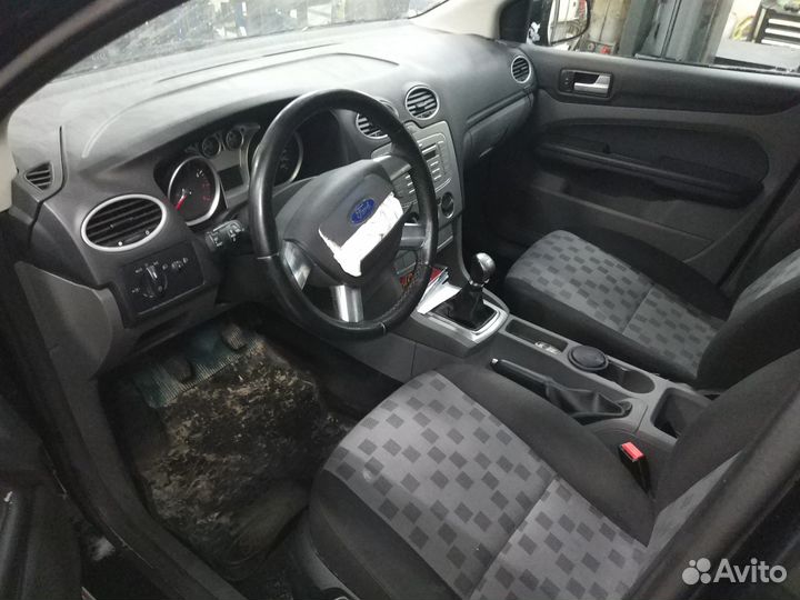 Разбор Ford Focus, 2008