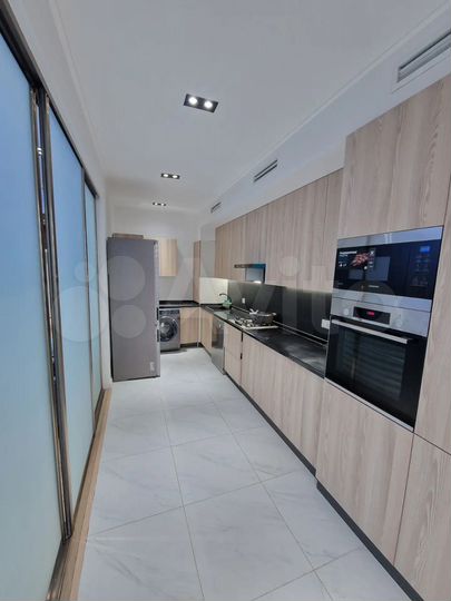 2-к. квартира, 45 м², 4/4 эт.