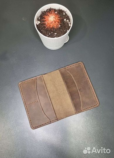 Обложка на паспорт и документы из натуральной кожи