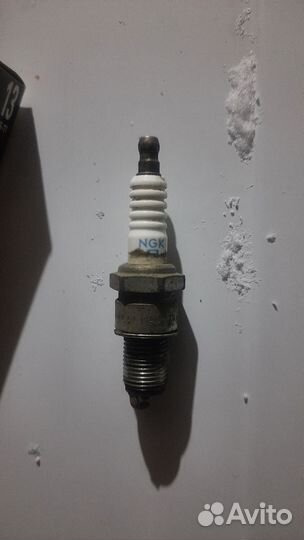 Свечи зажигания NGK