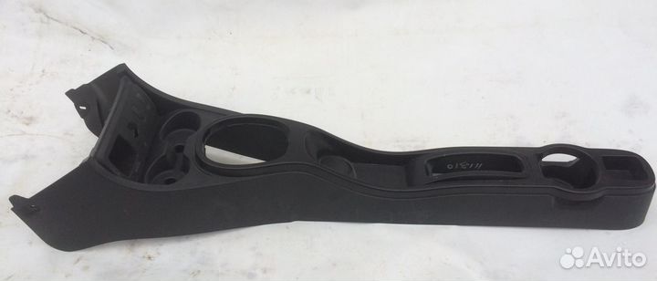 Центральная консоль кпп и ручника Рено Дастер