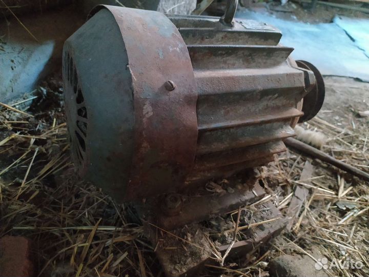 Электродвигатель