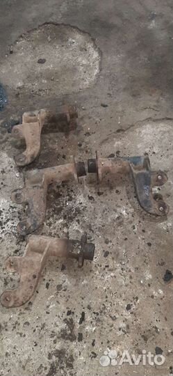 Кронштейн энергоаккумулятора камаз 4310