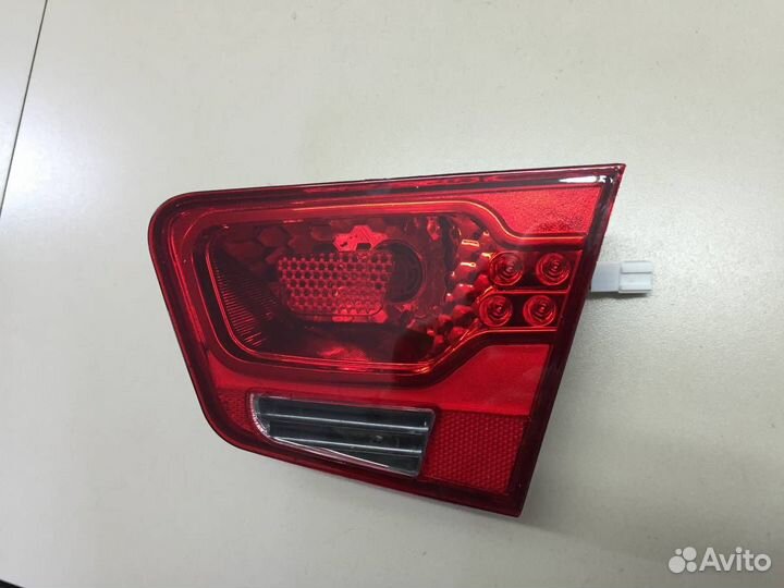 Фонарь задний внутренний правый Kia Cerato TD 2009