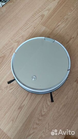 Робот пылесос