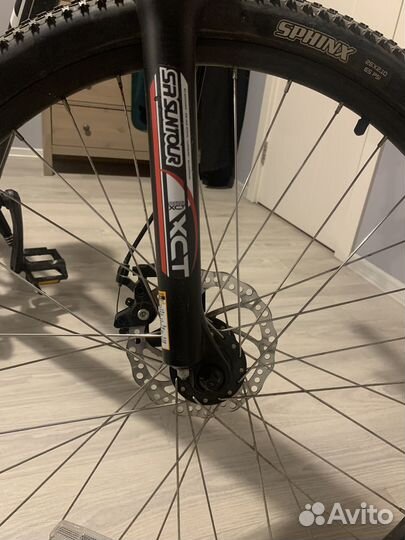 Горный велосипед GT Avalanche 4.0