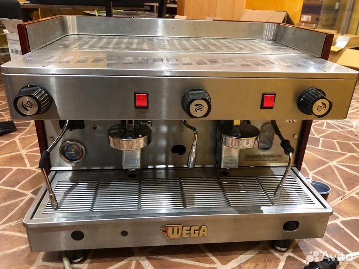 Кофемашина wega Рожковая