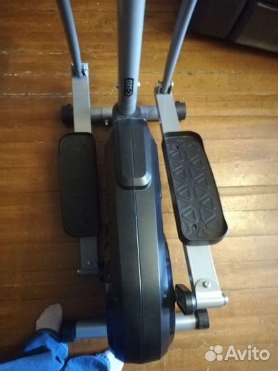 Эллиптический тренажер torneo