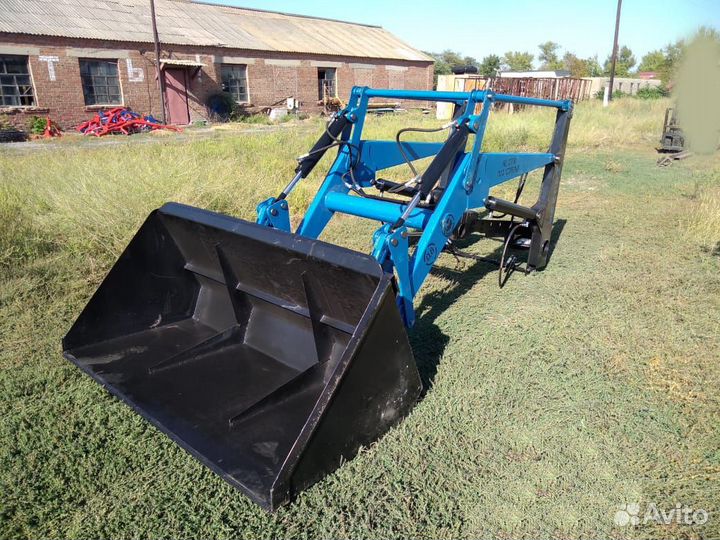 Погрузчик фронтальный пку 0,8 (кун Magnus)