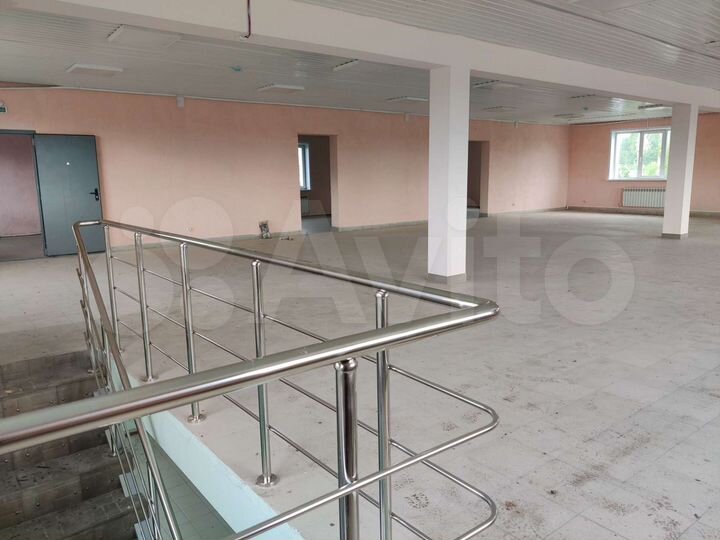 Свободного назначения, 700 м²