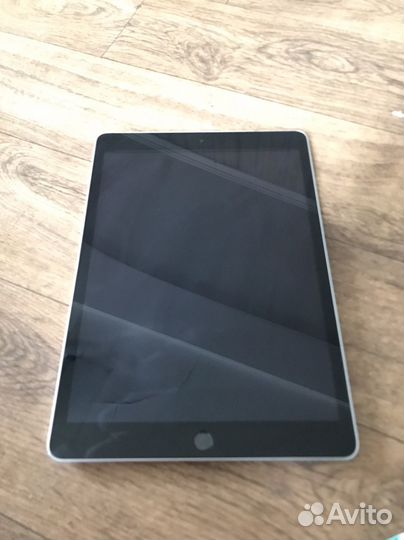 iPad 9 поколения