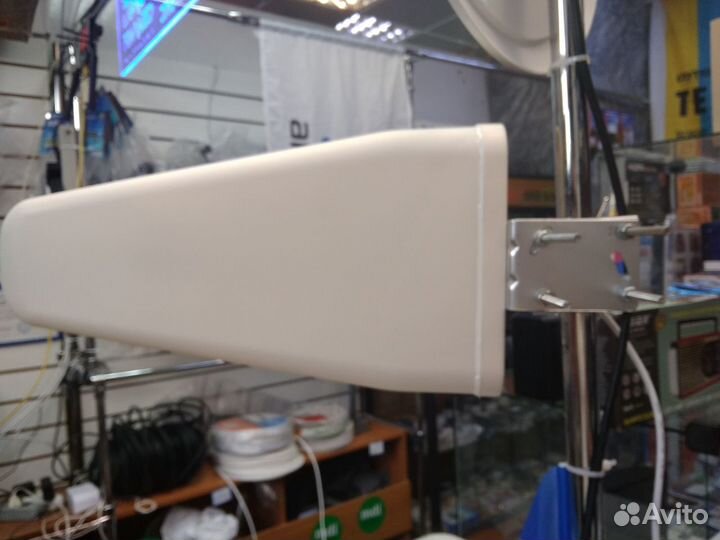 Антенна усиления GSM/3g/4g 800-2700 мгц, новая