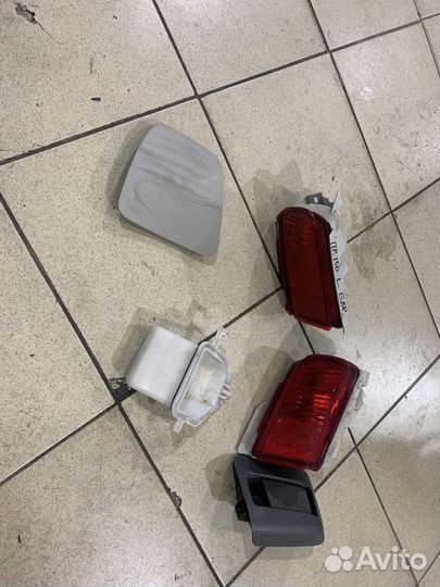 Продаю туманки prado 150