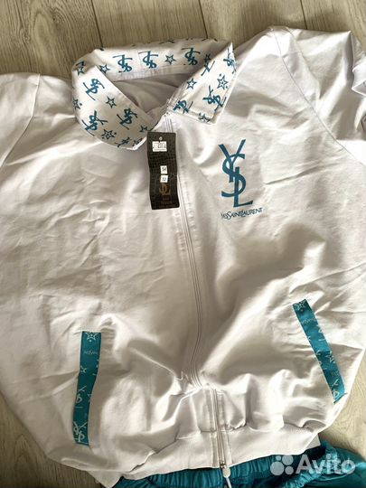 Спортивный костюм женский