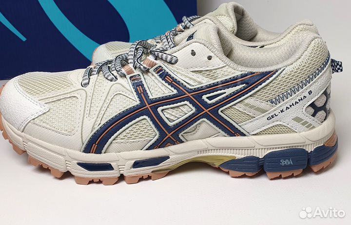 Asics Gel Kahana 8 белые