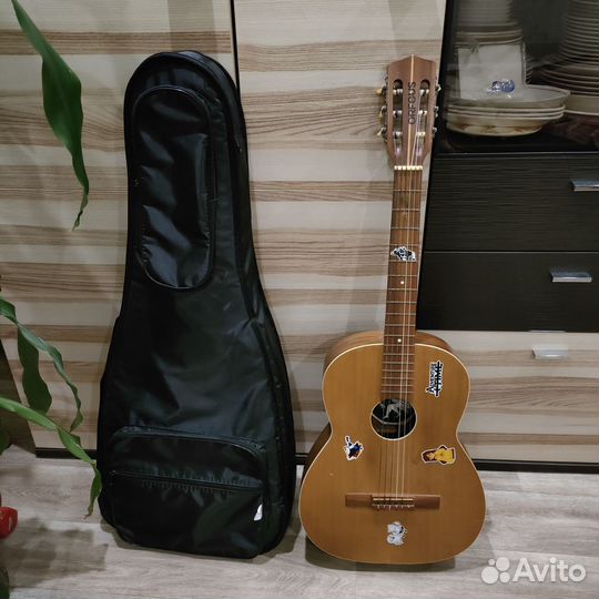 Классическая гитара Орфей Пловдив