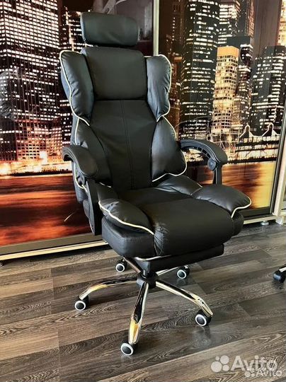Офисное кресло (геймерское). Кресло для директора