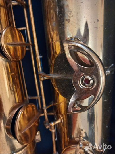 Продам бас - саксофон Selmer США