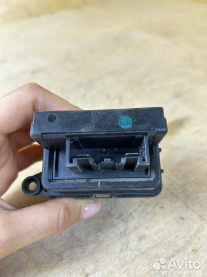 Реостат печки Ford Mondeo 2.0L duratec-HE 2008