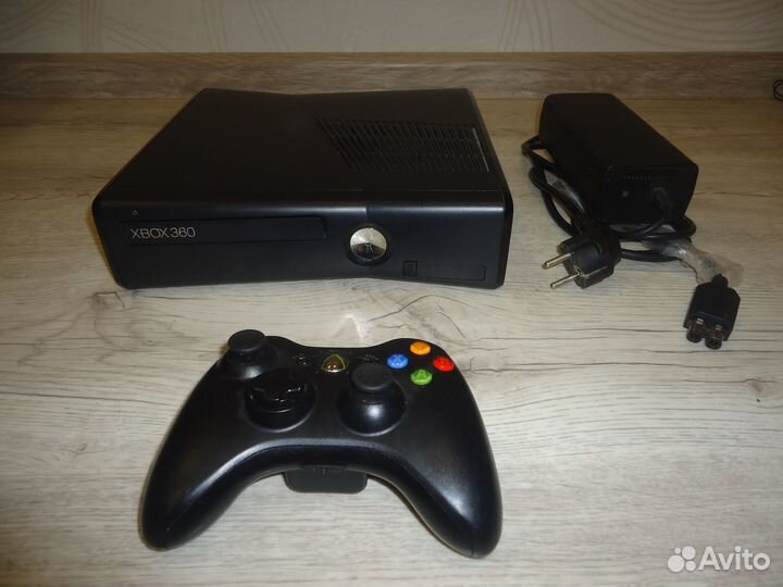 Xbox 360 Slim прошита (Freeboot)