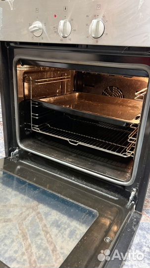 Встраиваемый духовой электрический шкаф бу